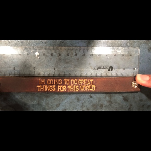 Handmade leather bracelet - Picture 2 of 2